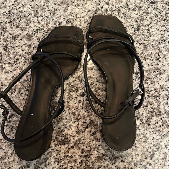 Reformation Black Sandals - Picture 6 of 9